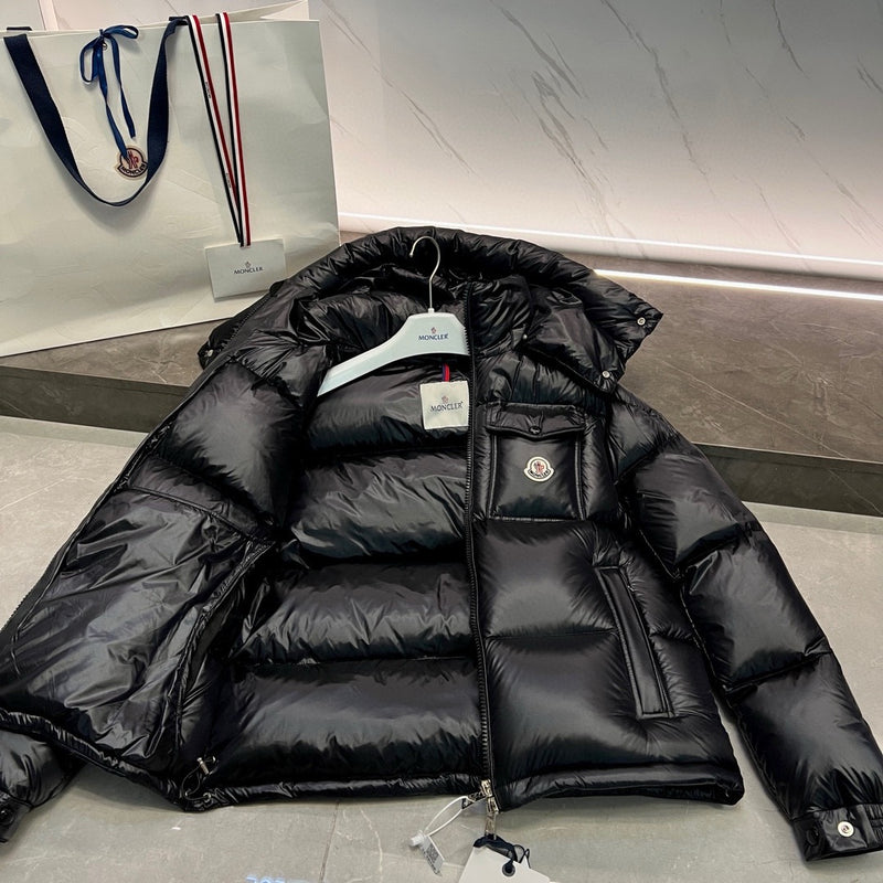 Moncler Montbeliard Short Down Jacket