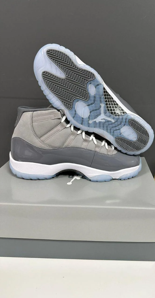 Air Jordan 11 Retro 'Cool Grey' 2021