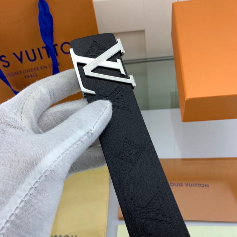 Luxury Louis Vuitton Belt - Authentic Designer Accessory for Men & Women