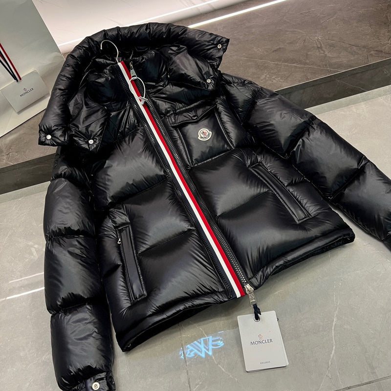 Moncler Montbeliard Short Down Jacket