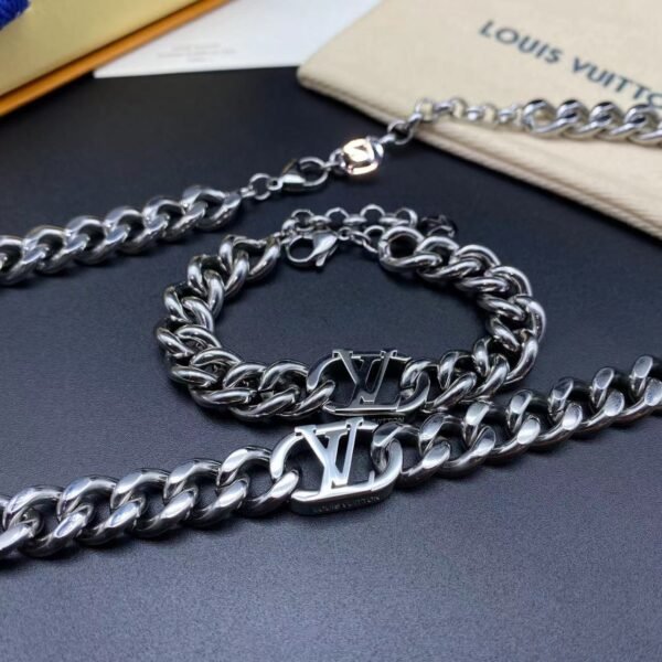 Louis Vuitton Bracelet & Cuban Necklace - Image 6