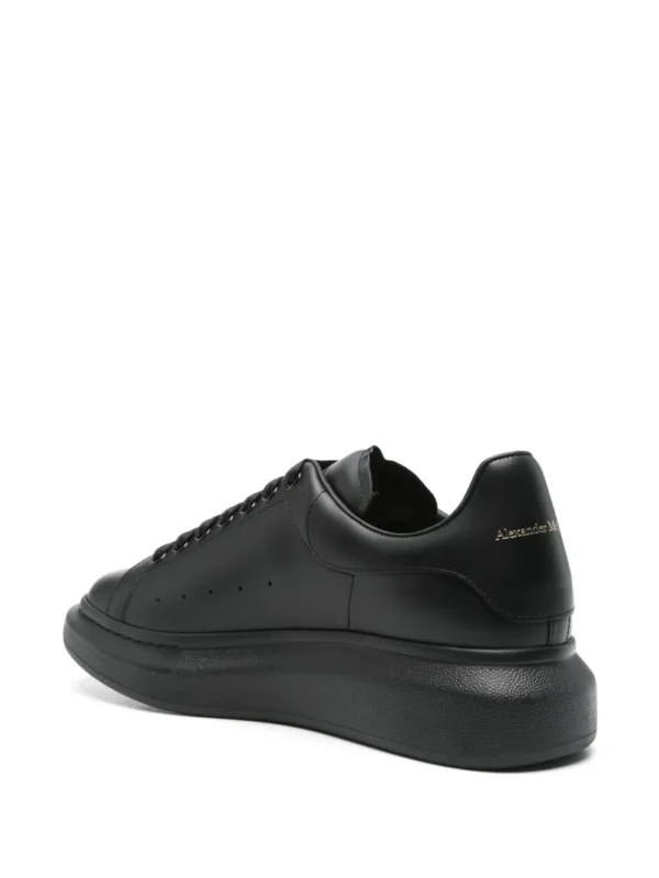 Alexander McQueen - Image 19