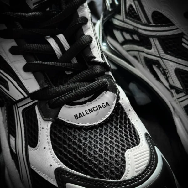 Balenciaga Runner - Image 2